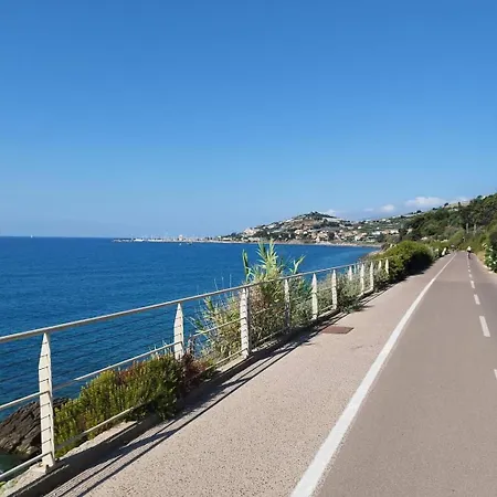 Casa Moret Apartment Sanremo